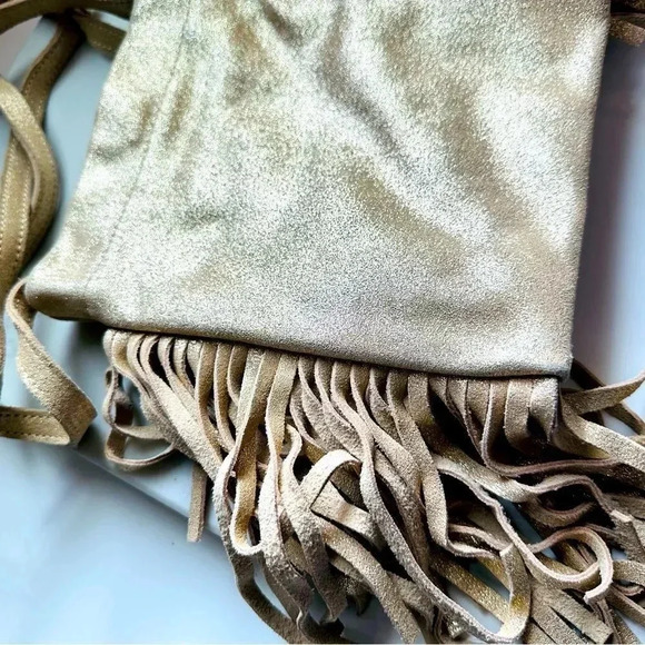 Monserat De Lucca Lola Shimmer Gold Suede Fringed Crossbody Bag - Picture 4 of 9